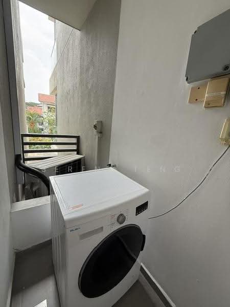 Eastbay, 1 Tay Lian Teck Road, East Coast / Marine Parade, 3 Bedrooms, 1,087 sqft, Condominium For Sale, by Serene Teng, 500254118 - Balcony - PropertyGuru.com.sg