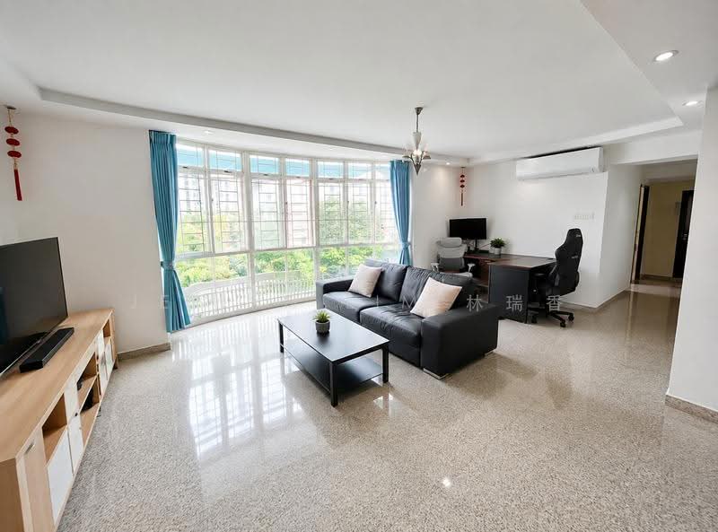 104A Edgefield Plains, 104A Edgefield Plains, Hougang / Punggol / Sengkang, 3 Bedrooms, 1,271 sqft, HDB Flat For Rent, by Jeslyn Lim 林瑞香, 500254129 - Living Room - PropertyGuru.com.sg