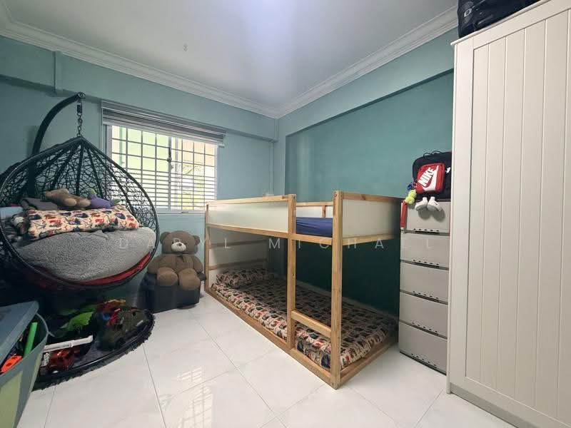 456 Jurong West Street 41, 456 Jurong West Street 41, Boon Lay / Jurong / Tuas, 2 Bedrooms, 721 sqft, HDB Flat For Sale, by Daryl Michael, 500254135 - Bedroom - PropertyGuru.com.sg