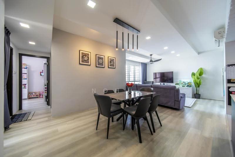 The Floravale, 248 Westwood Avenue, Boon Lay / Jurong / Tuas, 3 Bedrooms, 1,238 sqft, Condominium For Sale, by Noh ., 500254145 - Dining / Living Room - PropertyGuru.com.sg