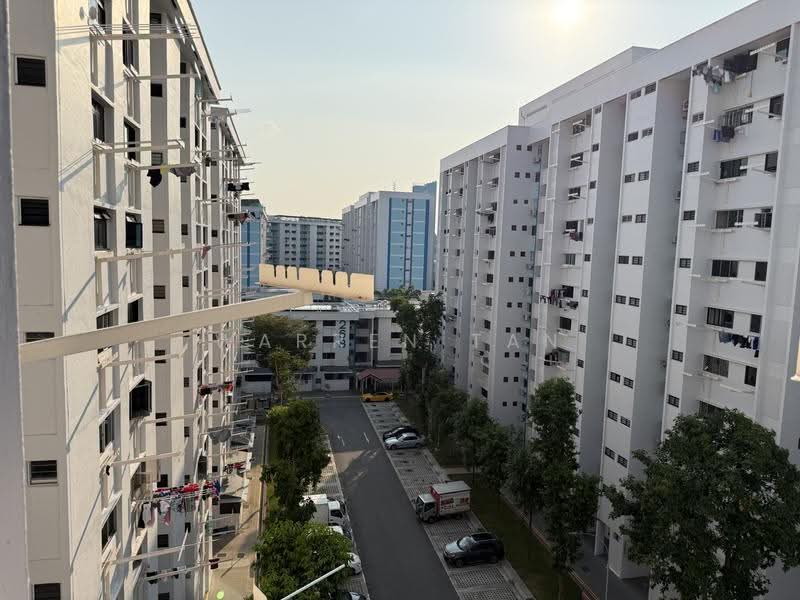 269 Yishun Street 22, 269 Yishun Street 22, Sembawang / Yishun, 3 Bedrooms, 1,119 sqft, HDB Flat For Sale, by Warren Tan, 500254157 - Exterior - PropertyGuru.com.sg