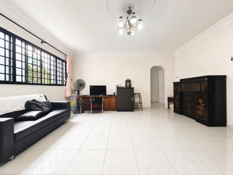 128 Pending Road, 128 Pending Road, Dairy Farm / Bukit Panjang / Choa Chu Kang, 3 Bedrooms, 1,108 sqft, HDB Flat For Sale, by James Yeo, 500254178 - Living Room - PropertyGuru.com.sg