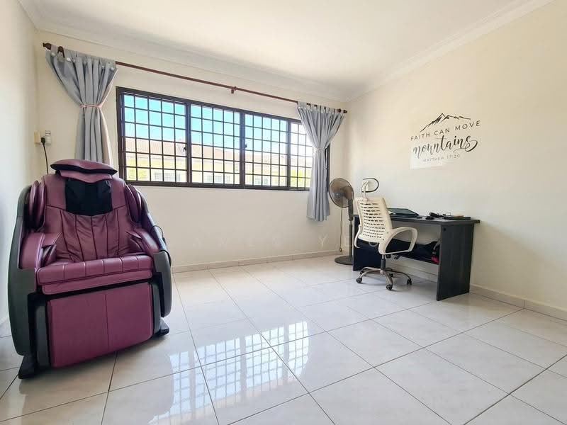 128 Pending Road, 128 Pending Road, Dairy Farm / Bukit Panjang / Choa Chu Kang, 3 Bedrooms, 1,108 sqft, HDB Flat For Sale, by James Yeo, 500254178 - Study - PropertyGuru.com.sg