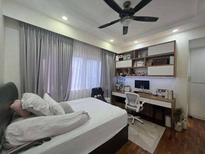 Westwood Park, Westwood Crescent, Boon Lay / Jurong / Tuas, 6 Bedrooms, 4,000 sqft, Corner Terrace For Sale, by Lee Ming Seng, 500254182 - Bedroom - PropertyGuru.com.sg
