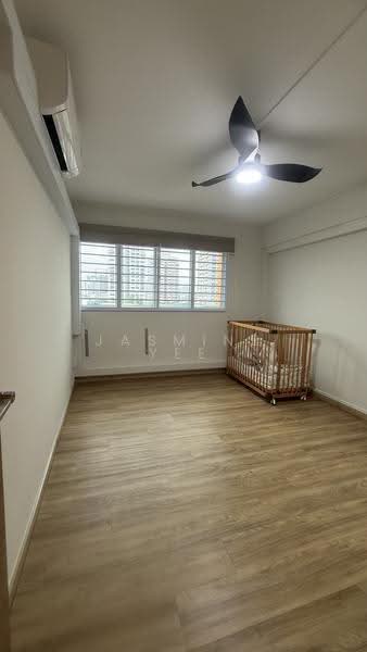 183 Bishan Street 13, 183 Bishan Street 13, Ang Mo Kio / Bishan / Thomson, 3 Bedrooms, 1,302 sqft, HDB Flat For Sale, by Jasmine Yee, 500254199 - Bedroom - PropertyGuru.com.sg