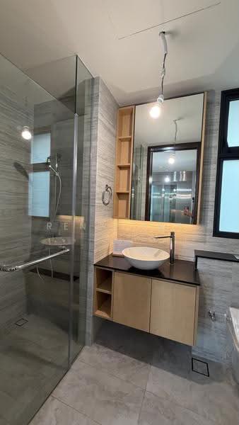 Belgravia Ace, Belgravia Drive, Seletar / Yio Chu Kang, 5 Bedrooms, 4,058 sqft, Semi-Detached House For Sale, by Renee Yap, 500254200 - Bathroom - PropertyGuru.com.sg