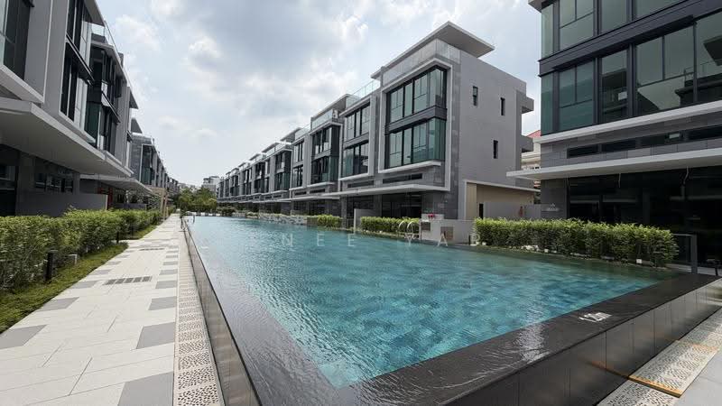 Belgravia Ace, Belgravia Drive, Seletar / Yio Chu Kang, 5 Bedrooms, 4,058 sqft, Semi-Detached House For Sale, by Renee Yap, 500254200 - Exterior - PropertyGuru.com.sg