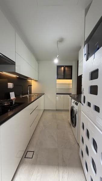 Belgravia Ace, Belgravia Drive, Seletar / Yio Chu Kang, 5 Bedrooms, 4,058 sqft, Semi-Detached House For Sale, by Renee Yap, 500254200 - Kitchen - PropertyGuru.com.sg