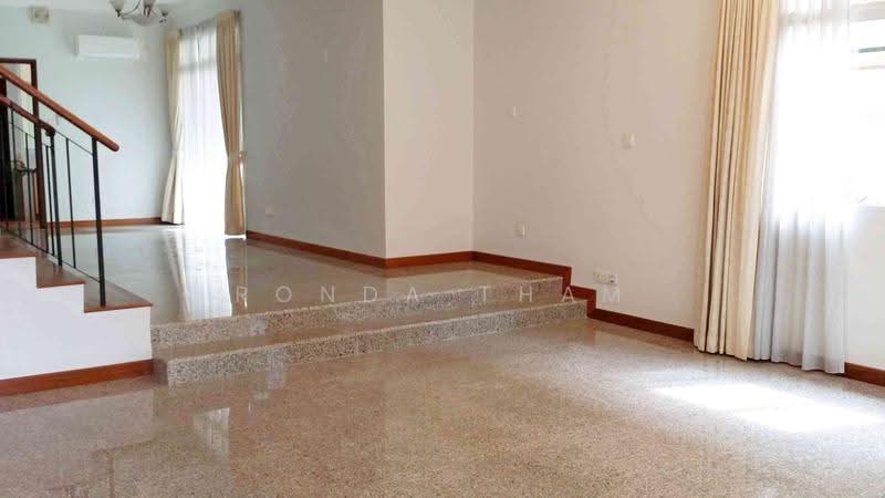 Puay Hee Avenue, Macpherson / Potong Pasir, 6 Bedrooms, 2,397 sqft, Corner Terrace For Rent, by Ronda Tham, 500254203 - Living Room - PropertyGuru.com.sg