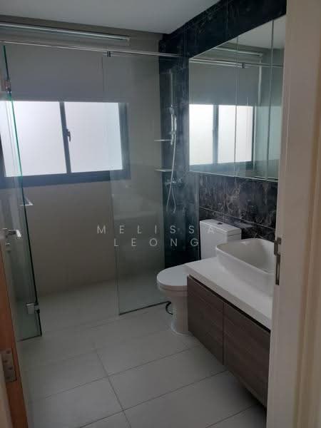 Skies Miltonia, 3 Miltonia Close, Sembawang / Yishun, 3 Bedrooms, 969 sqft, Condominium For Rent, by Melissa Leong, 500254210 - Bathroom - PropertyGuru.com.sg