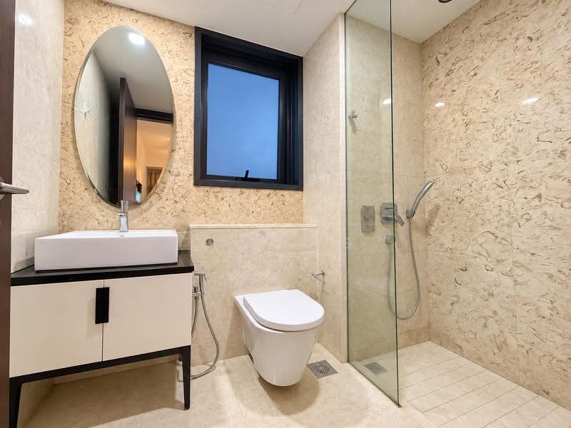368 Thomson, 368 Thomson Road, Newton / Novena, 2 Bedrooms, 872 sqft, Condominium For Sale, by FiFi Ng, 500254211 - Bathroom - PropertyGuru.com.sg