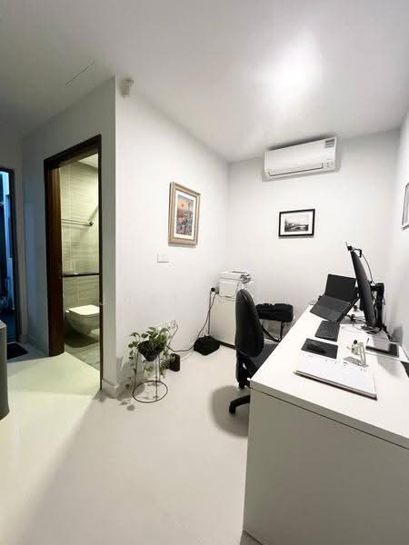 Estrivillas, 57A Jalan Lim Tai See, Tanglin / Holland / Bukit Timah, 5 Bedrooms, 5,188 sqft, Cluster House For Sale, by Justin Ng, 500254213 - Study - PropertyGuru.com.sg