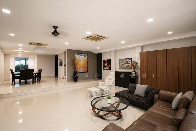 Cashew Terrace, Dairy Farm / Bukit Panjang / Choa Chu Kang, 6 Bedrooms, 4,200 sqft, Terraced House For Rent, by Ray Tang (邓叡阳), 500254215 - Living Room - PropertyGuru.com.sg