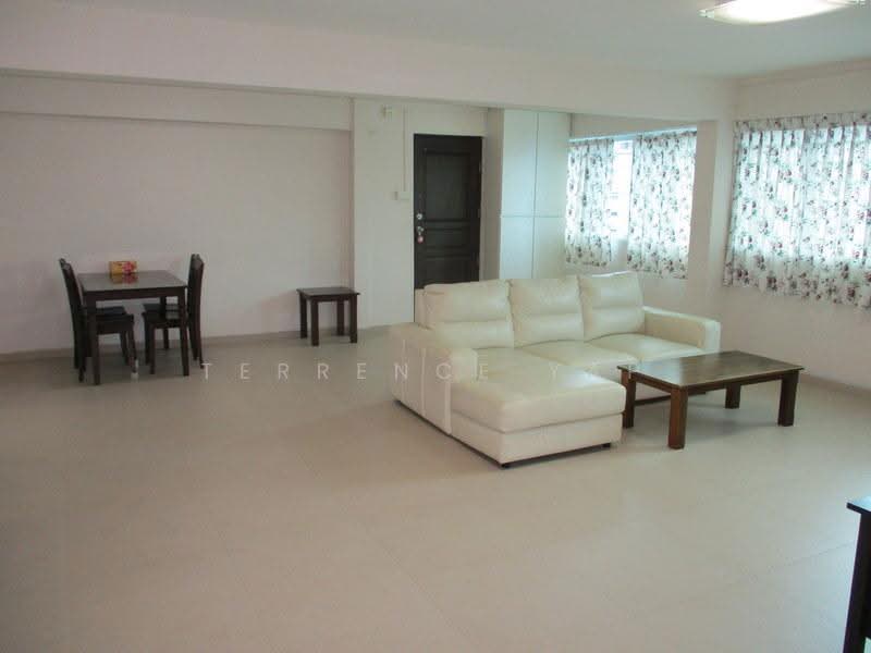 126 Bishan Street 12, 126 Bishan Street 12, Ang Mo Kio / Bishan / Thomson, 3 Bedrooms, 1,302 sqft, HDB Flat For Sale, by Terrence Yap, 500254221 - Living Room - PropertyGuru.com.sg