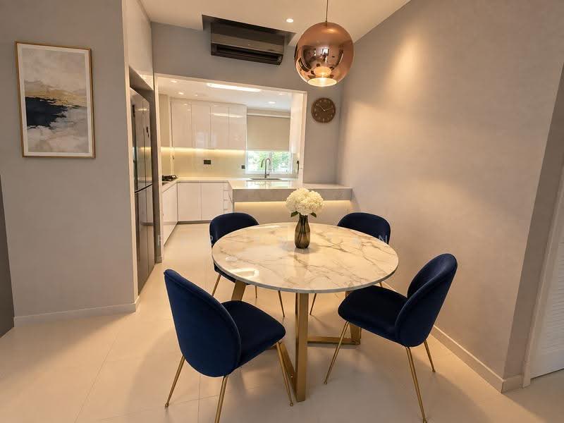 Seletar Springs Condominium, 100 Gerald Drive, Seletar / Yio Chu Kang, 3 Bedrooms, 1,302 sqft, Condominium For Sale, by Ferlyn Tan, 500254223 - Kitchen - PropertyGuru.com.sg