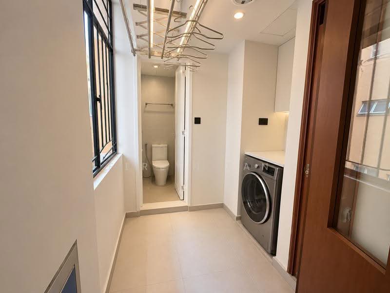 Seletar Springs Condominium, 100 Gerald Drive, Seletar / Yio Chu Kang, 3 Bedrooms, 1,302 sqft, Condominium For Sale, by Ferlyn Tan, 500254223 - Bathroom - PropertyGuru.com.sg