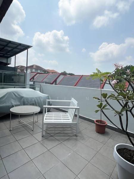 Estrivillas, Jalan Lim Tai See, Tanglin / Holland / Bukit Timah, 5 Bedrooms, 5,188 sqft, Semi-Detached House For Rent, by Justin Ng, 500254234 - Balcony - PropertyGuru.com.sg