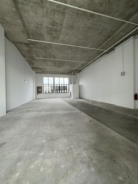 Ascent @ Gambas, 6 Gambas Way, Sembawang / Yishun, 2,669 sqft, Factory / Workshop (B2) For Rent, by Theresa THY, 500254243 - CommercialGuru.com.sg