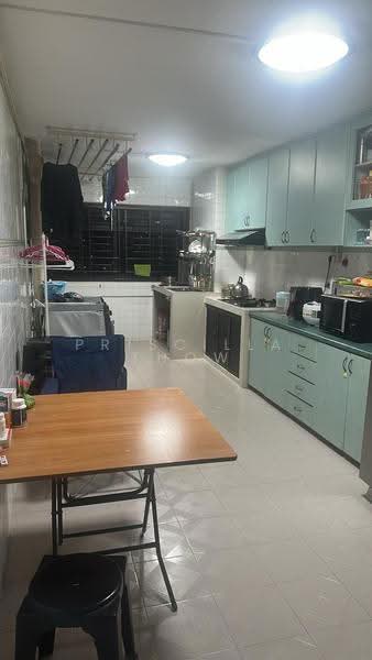 411 Ang Mo Kio Avenue 10, 411 Ang Mo Kio Avenue 10, Ang Mo Kio / Bishan / Thomson, 3 Bedrooms, 990 sqft, HDB Flat For Sale, by Priscilla Thow, 500254264 - Kitchen - PropertyGuru.com.sg