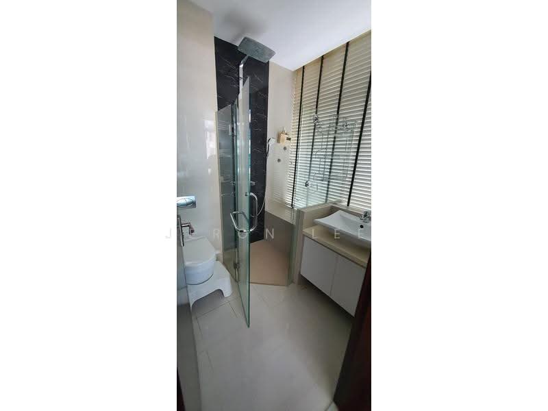La Dolce Vita, 343 Upper Paya Lebar Road, Hougang / Punggol / Sengkang, 2 Bedrooms, 925 sqft, Apartment For Rent, by Jeron Lee, 500254276 - Bathroom - PropertyGuru.com.sg