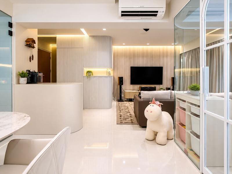 113A Alkaff Crescent, 113A Alkaff Crescent, Macpherson / Potong Pasir, 3 Bedrooms, 1,001 sqft, HDB Flat For Sale, by Bjorn Lim, 500254283 - Living Room - PropertyGuru.com.sg