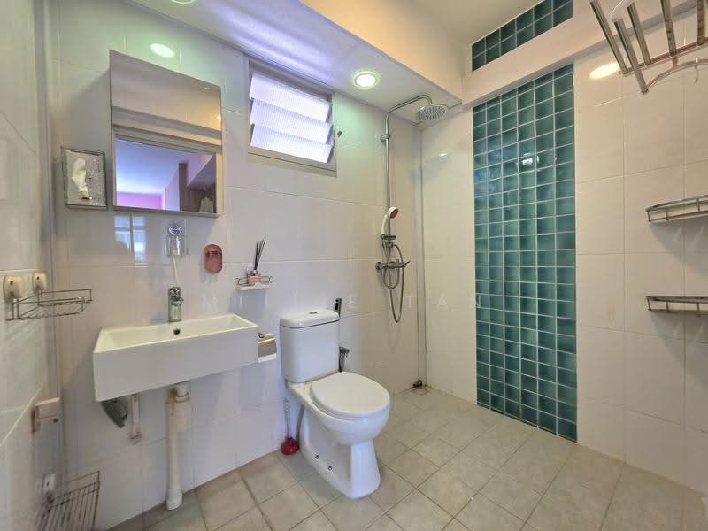 415A Fernvale Link, 415A Fernvale Link, Seletar / Yio Chu Kang, 3 Bedrooms, 1,001 sqft, HDB Flat For Sale, by Millie Tan, 500254300 - Bathroom - PropertyGuru.com.sg