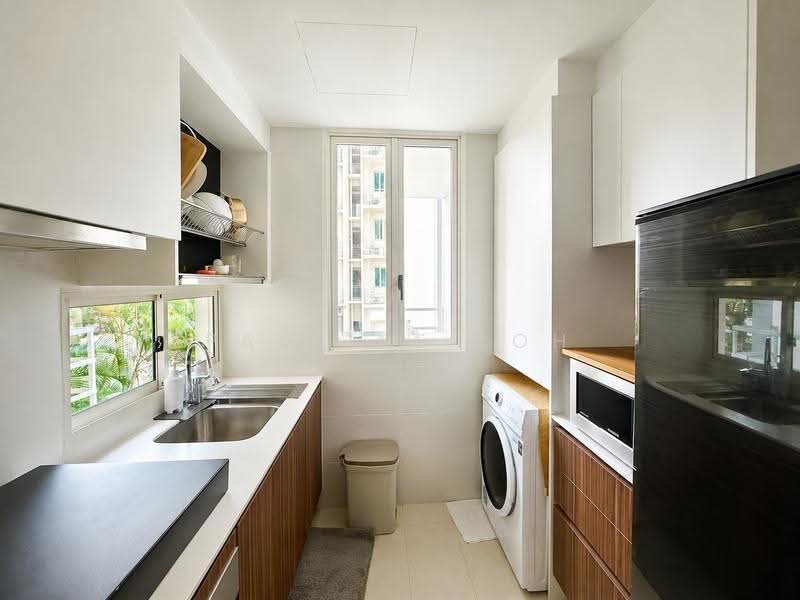 Vacanza @ East, 36 Lengkong Tujoh, Eunos / Geylang / Paya Lebar, 2 Bedrooms, 807 sqft, Condominium For Rent, by Pauline Loh, 500254303 - Kitchen - PropertyGuru.com.sg