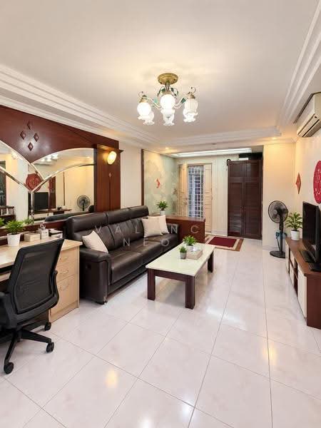 736 Woodlands Circle, 736 Woodlands Circle, Admiralty / Woodlands, 3 Bedrooms, 1,313 sqft, HDB Flat For Sale, by Valence Neoh, 500254313 - Living Room - PropertyGuru.com.sg