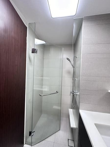 D'Nest, 131 Pasir Ris Grove, Pasir Ris / Tampines, 3 Bedrooms, 936 sqft, Condominium For Sale, by Stephanie Sim, 500254315 - Bathroom - PropertyGuru.com.sg