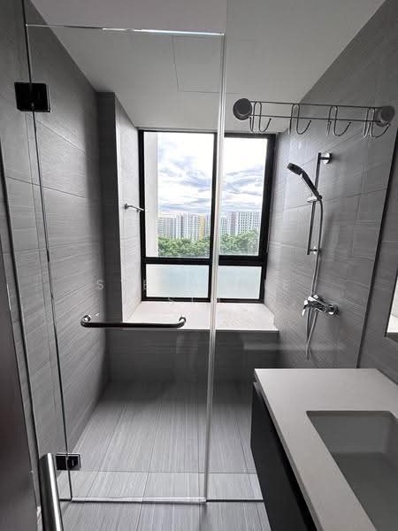 D'Nest, 131 Pasir Ris Grove, Pasir Ris / Tampines, 3 Bedrooms, 936 sqft, Condominium For Sale, by Stephanie Sim, 500254315 - Bathroom - PropertyGuru.com.sg