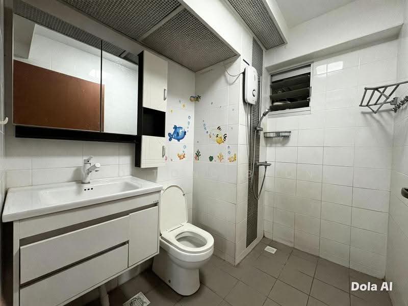 313C Sumang Link, 313C Sumang Link, Hougang / Punggol / Sengkang, 3 Bedrooms, 990 sqft, HDB Flat For Sale, by Yeo Tong Boon, 500254323 - Bathroom - PropertyGuru.com.sg