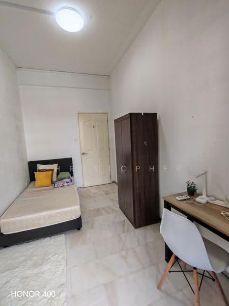 62 Tanjong Katong road, tanjong katong road, Eunos / Geylang / Paya Lebar, Room Rental, 120 sqft, Apartment For Rent, by Christopher Yeo, 500254325 - Bedroom - PropertyGuru.com.sg