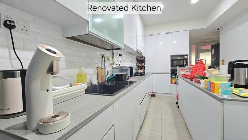 Limau Villas, Limau Terrace, Bedok / Upper East Coast, 6 Bedrooms, 3,300 sqft, Terraced House For Sale, by Roy Low, 500254327 - Kitchen - PropertyGuru.com.sg