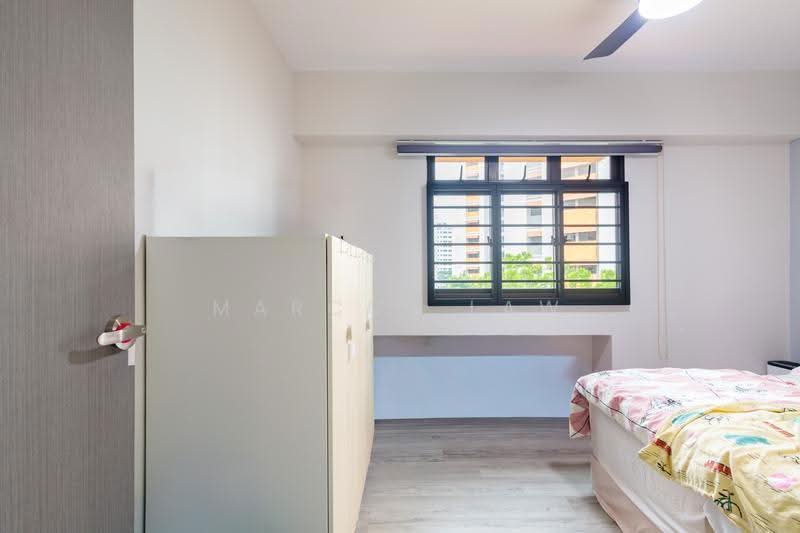 681C Jurong West Central 1, 681C Jurong West Central 1, Boon Lay / Jurong / Tuas, 3 Bedrooms, 1,238 sqft, HDB Flat For Sale, by Marcus Law, 500254332 - Bedroom - PropertyGuru.com.sg