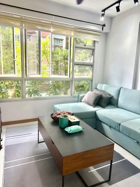 430A Bedok North Road, 430A Bedok North Road, Bedok / Upper East Coast, 3 Bedrooms, 1,011 sqft, HDB Flat For Sale, by Lau Mei Ching, 500254343 - Living Room - PropertyGuru.com.sg