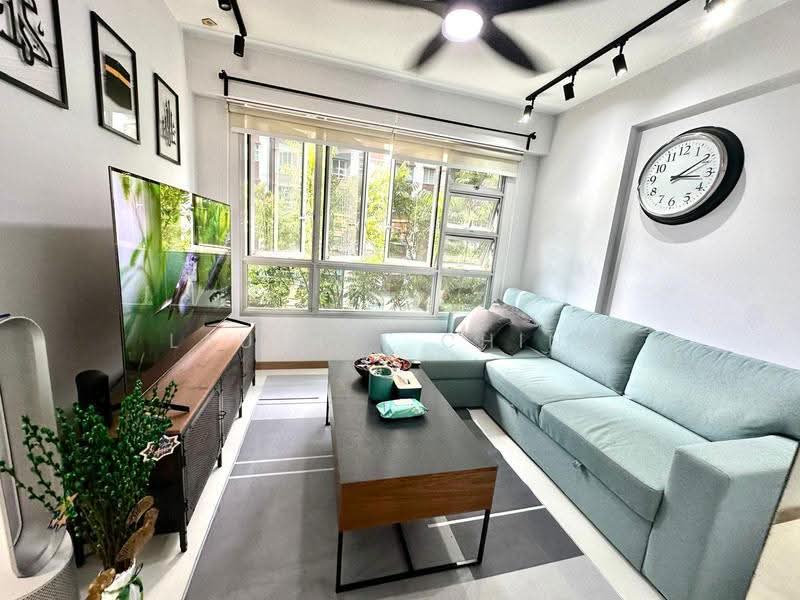 430A Bedok North Road, 430A Bedok North Road, Bedok / Upper East Coast, 3 Bedrooms, 1,011 sqft, HDB Flat For Sale, by Lau Mei Ching, 500254343 - Living Room - PropertyGuru.com.sg