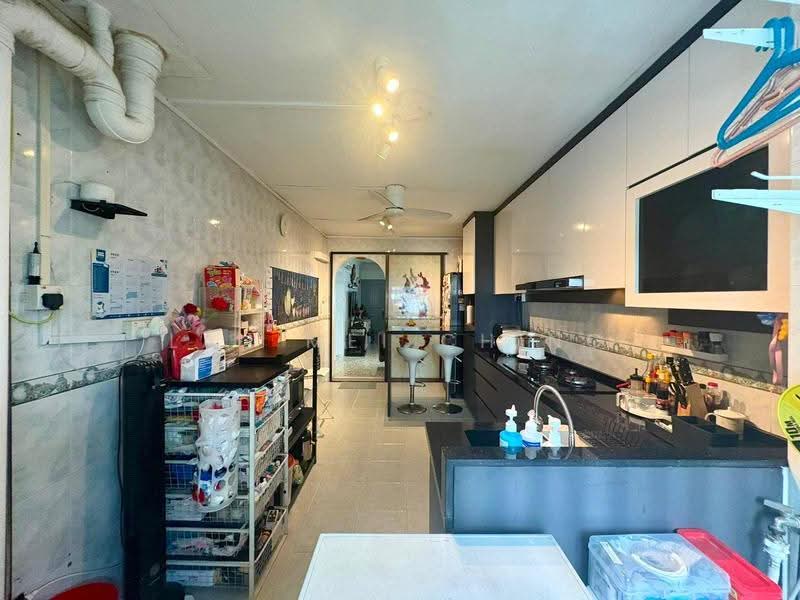 313 Ang Mo Kio Avenue 3, 313 Ang Mo Kio Avenue 3, Ang Mo Kio / Bishan / Thomson, 2 Bedrooms, 785 sqft, HDB Flat For Sale, by Lau Mei Ching, 500254350 - Kitchen - PropertyGuru.com.sg