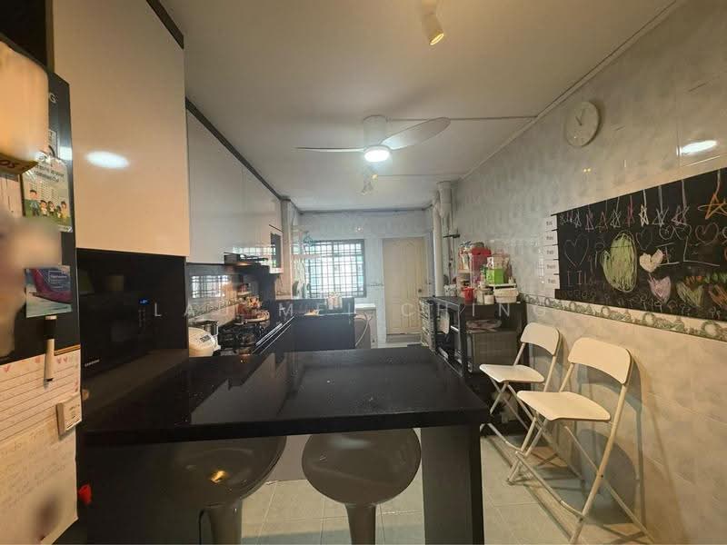 313 Ang Mo Kio Avenue 3, 313 Ang Mo Kio Avenue 3, Ang Mo Kio / Bishan / Thomson, 2 Bedrooms, 785 sqft, HDB Flat For Sale, by Lau Mei Ching, 500254350 - Kitchen - PropertyGuru.com.sg