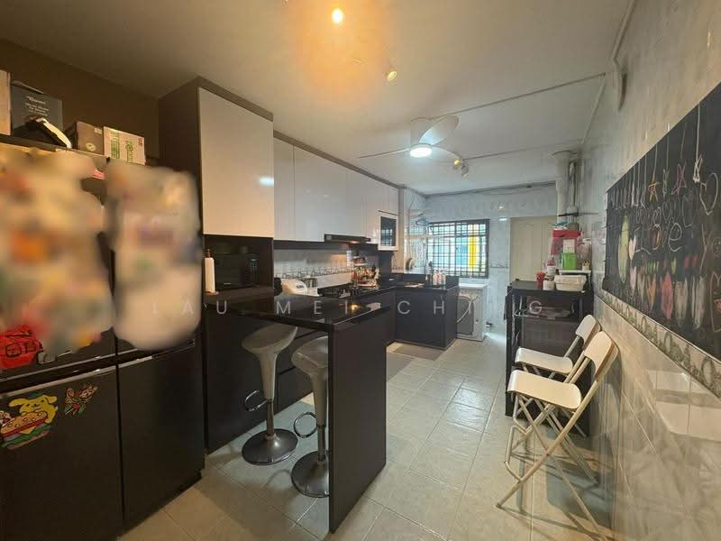 313 Ang Mo Kio Avenue 3, 313 Ang Mo Kio Avenue 3, Ang Mo Kio / Bishan / Thomson, 2 Bedrooms, 785 sqft, HDB Flat For Sale, by Lau Mei Ching, 500254350 - Kitchen - PropertyGuru.com.sg