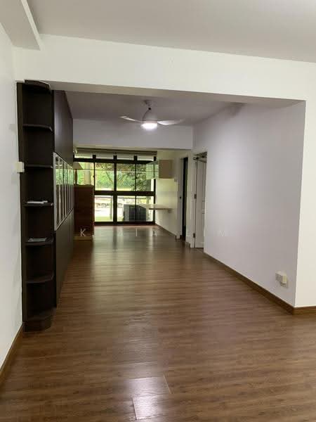 13 Ghim Moh Road, 13 Ghim Moh Road, Tanglin / Holland / Bukit Timah, 3 Bedrooms, 1,324 sqft, HDB Flat For Rent, by Kezia Lim, 500254367 - Living Room - PropertyGuru.com.sg