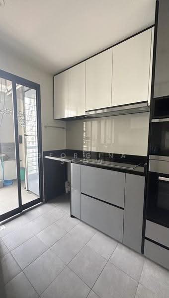 Harbour View Towers, 21 Telok Blangah Drive, Harbourfront / Telok Blangah, 3 Bedrooms, 1,206 sqft, Condominium For Rent, by Georgina Seow, 500254369 - Kitchen - PropertyGuru.com.sg
