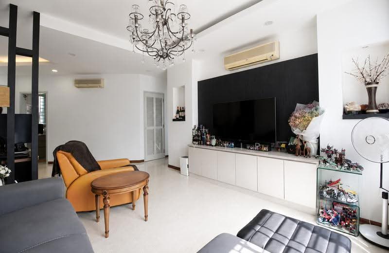 Northoaks, 20 Woodlands Cresent, Admiralty / Woodlands, 3 Bedrooms, 1,249 sqft, Condominium For Sale, by Mandy Yip, 500254381 - Living Room - PropertyGuru.com.sg
