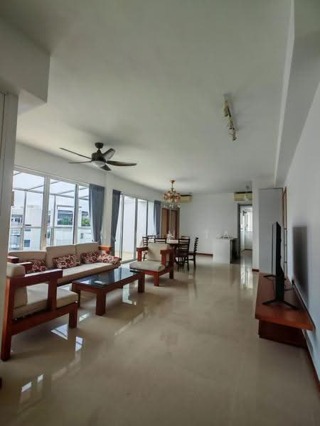 Forestville, 48 Woodlands Drive 16, Admiralty / Woodlands, 5 Bedrooms, 2,379 sqft, Condominium For Rent, by Tun Lin Tan, 500254382 - Living Room - PropertyGuru.com.sg