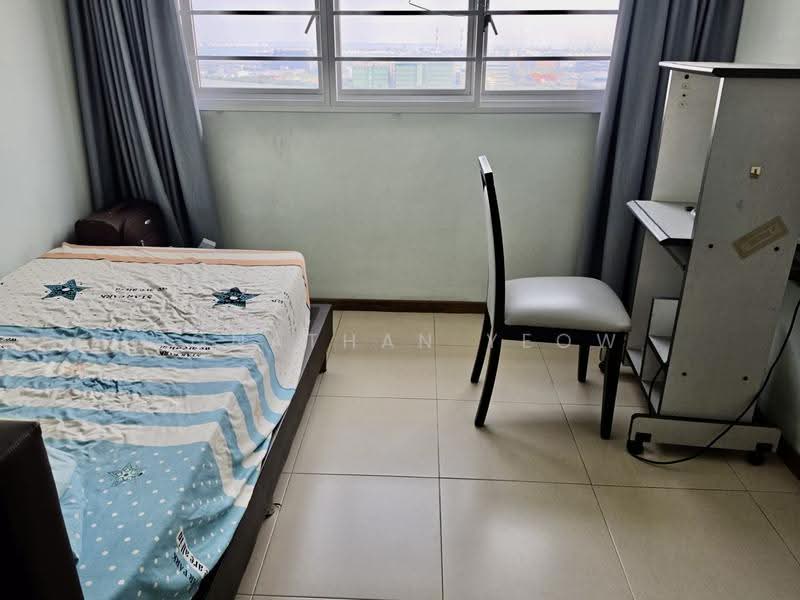 21 Teban Gardens Road, 21 Teban Gardens Road, Boon Lay / Jurong / Tuas, Room Rental, 150 sqft, HDB Flat For Rent, by Jonathan Yeow, 500254404 - Bedroom - PropertyGuru.com.sg