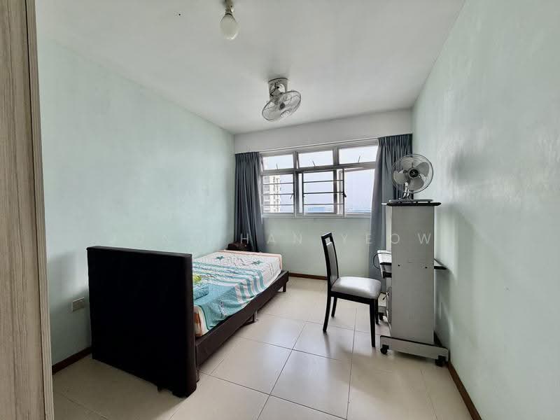 21 Teban Gardens Road, 21 Teban Gardens Road, Boon Lay / Jurong / Tuas, Room Rental, 150 sqft, HDB Flat For Rent, by Jonathan Yeow, 500254404 - PropertyGuru.com.sg
