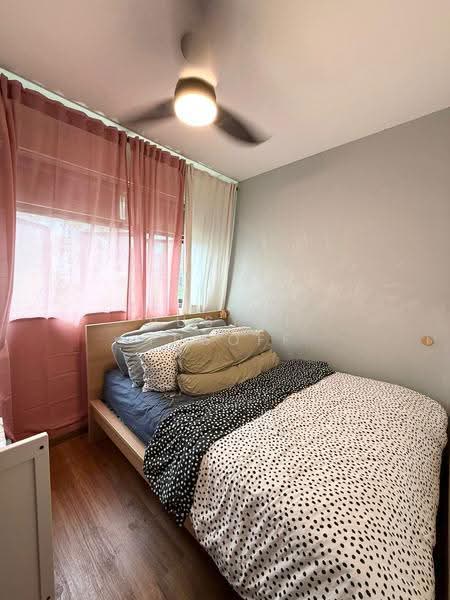 799A Woodlands Drive 60, 799A Woodlands Drive 60, Admiralty / Woodlands, 2 Bedrooms, 731 sqft, HDB Flat For Sale, by Rusydi Yusoff, 500254412 - Bedroom - PropertyGuru.com.sg