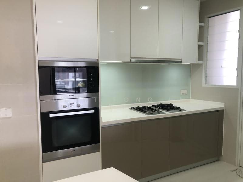 d'Leedon (Former Farrer Court), 3 Leedon Heights, Tanglin / Holland / Bukit Timah, 4 Bedrooms, 2,230 sqft, Condominium For Sale, by Juliet Fong Lai Peng, 500254420 - Kitchen - PropertyGuru.com.sg