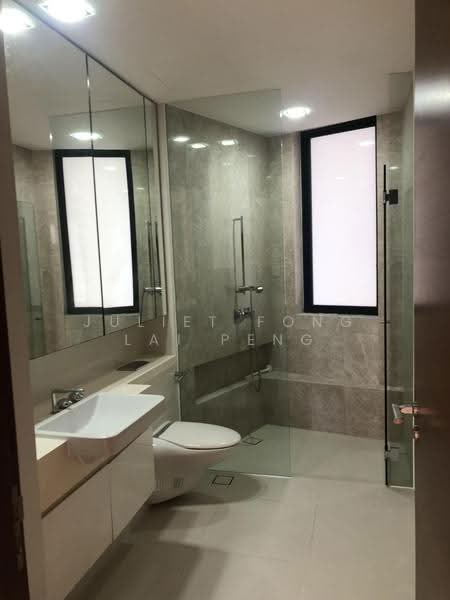 d'Leedon (Former Farrer Court), 3 Leedon Heights, Tanglin / Holland / Bukit Timah, 4 Bedrooms, 2,230 sqft, Condominium For Sale, by Juliet Fong Lai Peng, 500254420 - Bathroom - PropertyGuru.com.sg