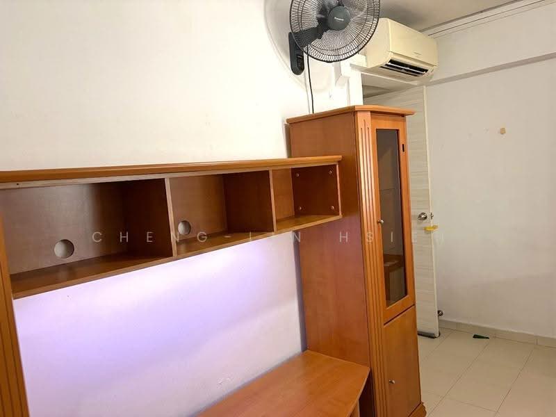 415 Hougang Avenue 10, 415 Hougang Avenue 10, Hougang / Punggol / Sengkang, Room Rental, 200 sqft, HDB Flat For Rent, by Cheng-Lin Hsieh, 500254422 - Interior - PropertyGuru.com.sg