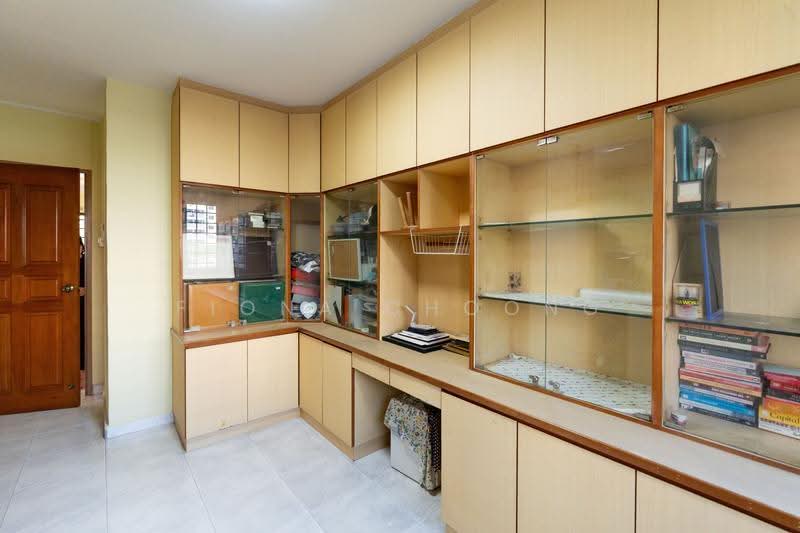404 Choa Chu Kang Avenue 3, 404 Choa Chu Kang Avenue 3, Dairy Farm / Bukit Panjang / Choa Chu Kang, 3 Bedrooms, 1,119 sqft, HDB Flat For Sale, by Fiona Choong, 500254424 - Study - PropertyGuru.com.sg